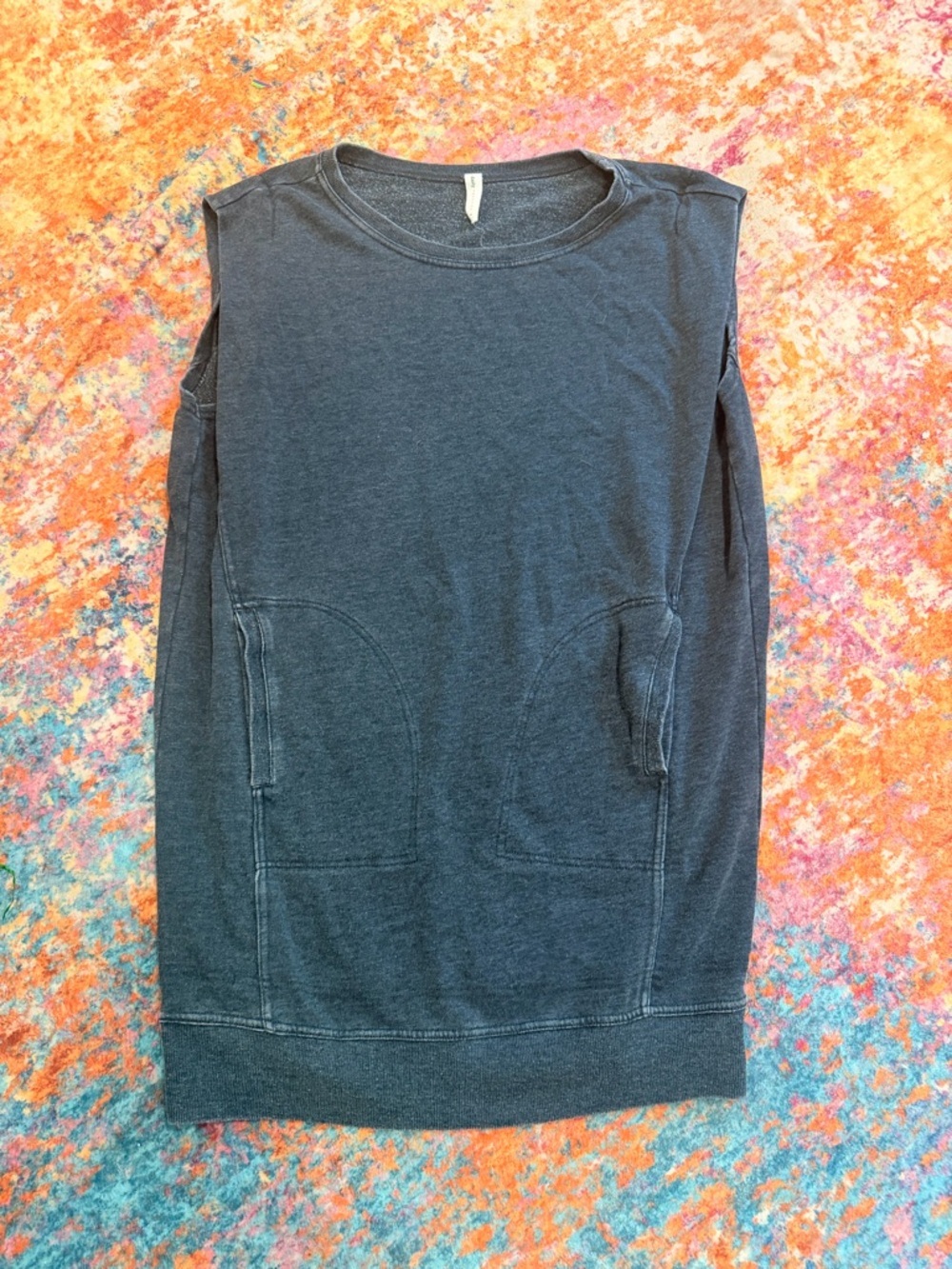 Daily Practice Washed Black Pocket Sweatshirt Women’s Small Minimalist Tunic